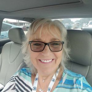 Meet your Posher, Brenda